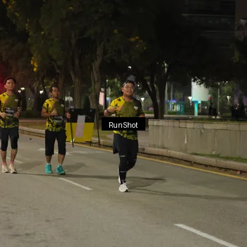 Runner Photo 7071033