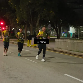 Runner Photo 7071038