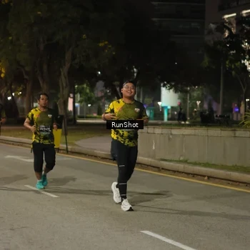 Runner Photo 7071045
