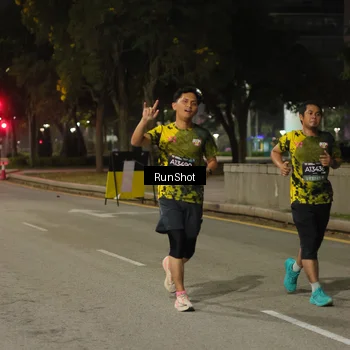 Runner Photo 7071056