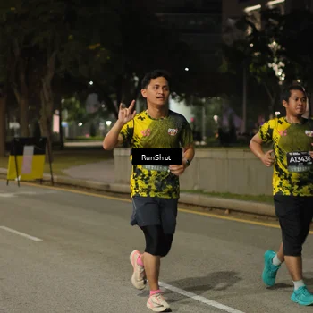Runner Photo 7071065