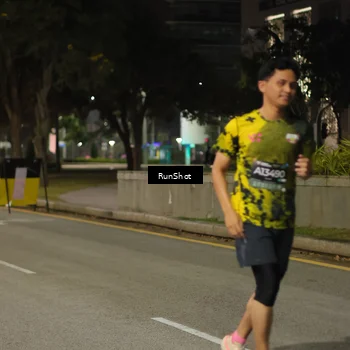 Runner Photo 7071068