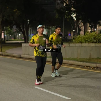 Runner Photo 7071080