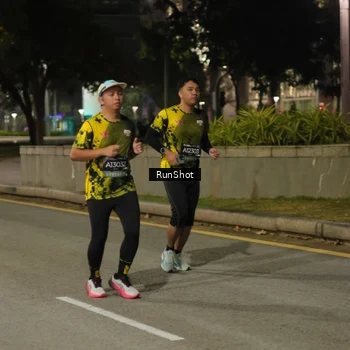 Runner Photo 7071081