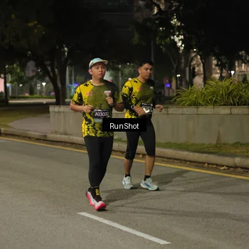 Runner Photo 7071084
