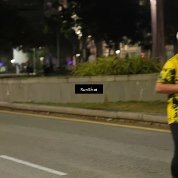 Runner Photo 7071094
