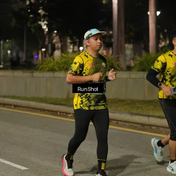 Runner Photo 7071095