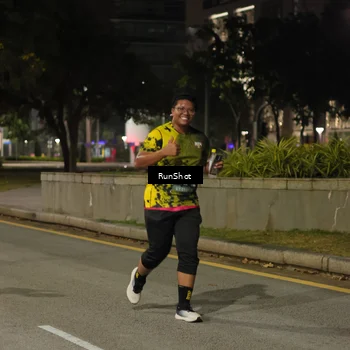 Runner Photo 7071107