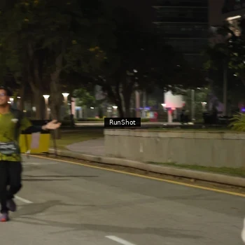 Runner Photo 7071109