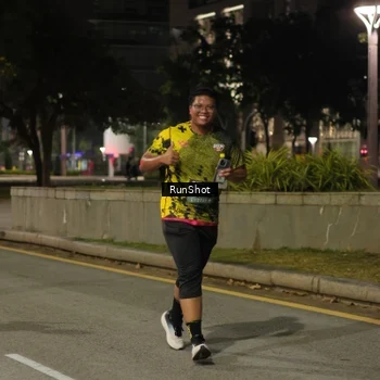 Runner Photo 7071112