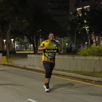 Runner Photo 7071113