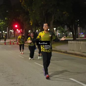Runner Photo 7071126