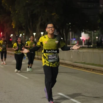Runner Photo 7071128