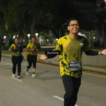 Runner Photo 7071131