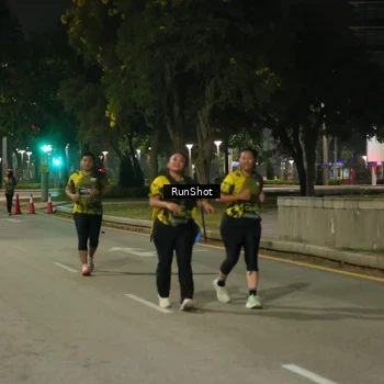 Runner Photo 7071132