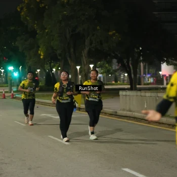 Runner Photo 7071133