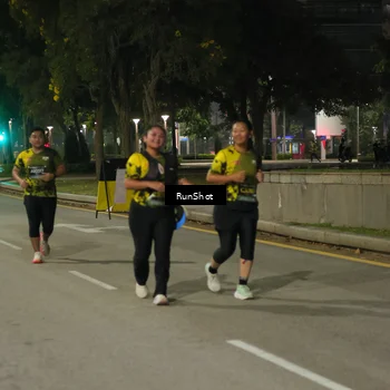 Runner Photo 7071142