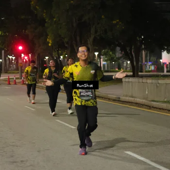Runner Photo 7071143