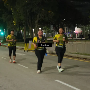 Runner Photo 7071147