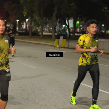 Runner Photo 7071150