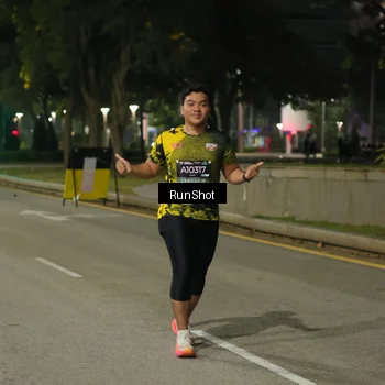 Runner Photo 7071168