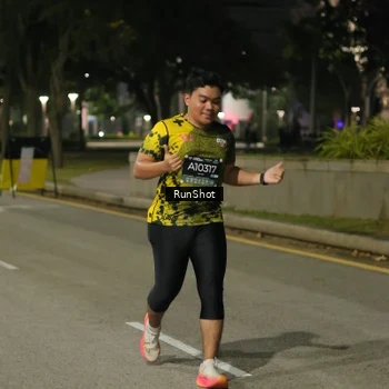 Runner Photo 7071186