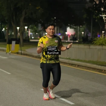 Runner Photo 7071187