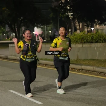 Runner Photo 7071189