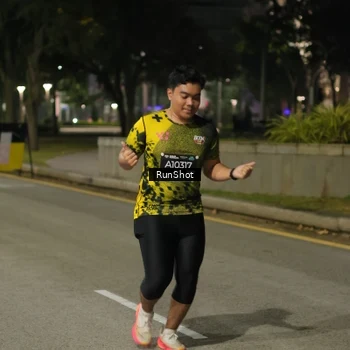Runner Photo 7071190