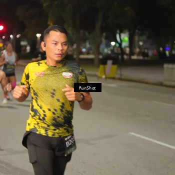 Runner Photo 7071192