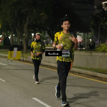 Runner Photo 7071206
