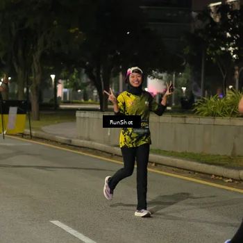 Runner Photo 7071207