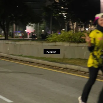 Runner Photo 7071234