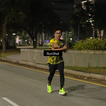 Runner Photo 7071260