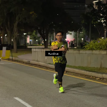Runner Photo 7071262