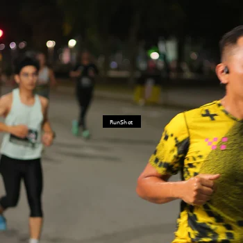 Runner Photo 7071265
