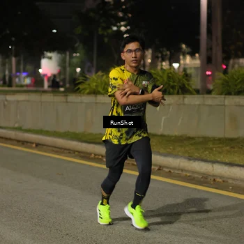 Runner Photo 7071272