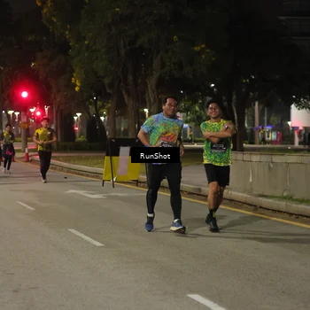 Runner Photo 7071282