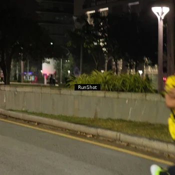 Runner Photo 7071287