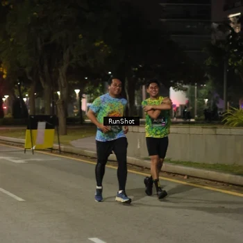 Runner Photo 7071289