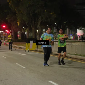 Runner Photo 7071292