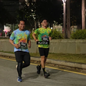 Runner Photo 7071296