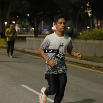Runner Photo 7071313