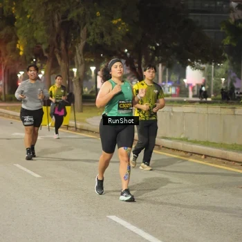 Runner Photo 7071318