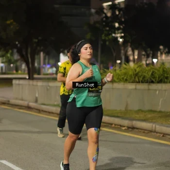 Runner Photo 7071334