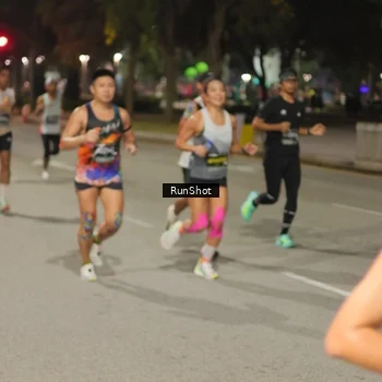 Runner Photo 7071367