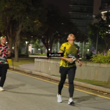 Runner Photo 7071370