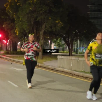 Runner Photo 7071372
