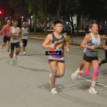 Runner Photo 7071425