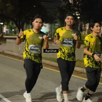 Runner Photo 7071444